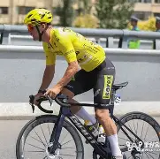 公开赛巅峰对决!庐州火狐队守住胜果燕山青龙队,游泳赛场再起波澜;观赏性拉满 公开赛巅峰对决!庐州火狐队守住胜果燕山青龙队,游泳赛场再起波澜;观赏性拉满