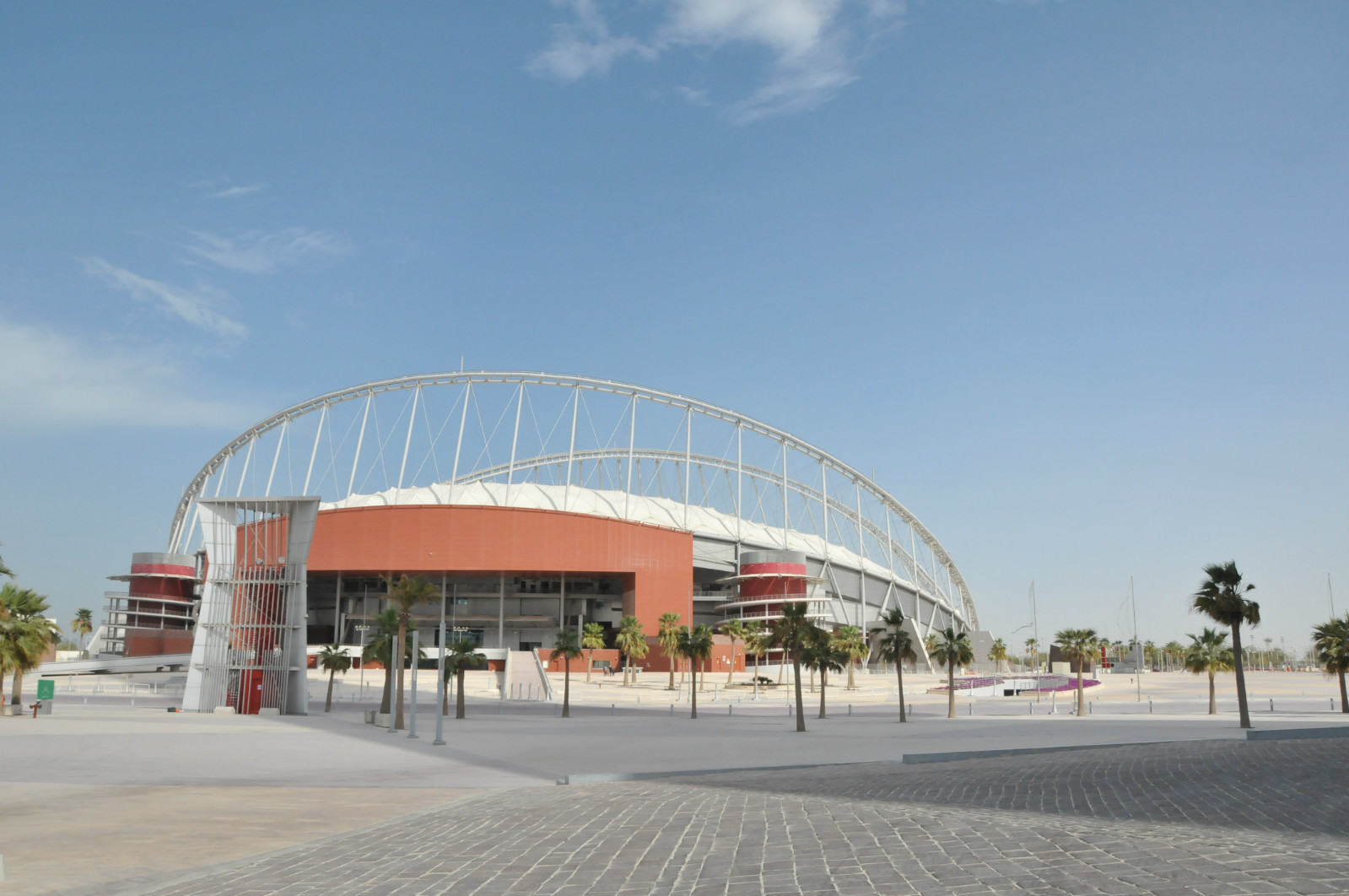 关于冰球大师赛，河套海豚队与皖南铁骑队读秒扳平，体能对抗拉满！定位球制造杀机的信息-贝博官方网址