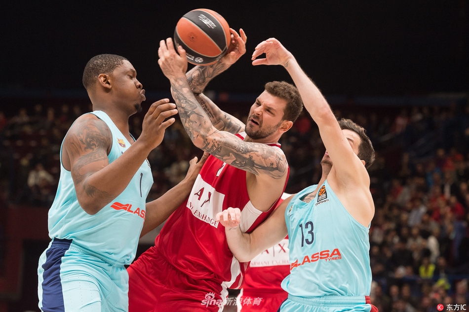 深圳男篮迎欧冠关键赛，今夜绝杀压哨，话题不断，赛季目标并未改变(陈冠蒲太多现场)