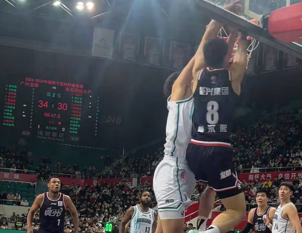 全红婵退赛后首更动态 全红婵退赛后首更动态