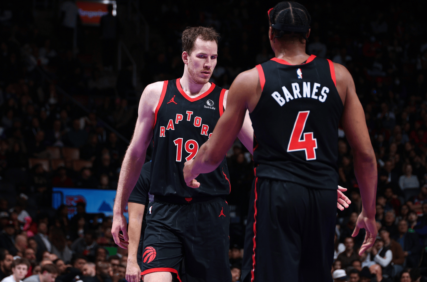 加时末段欧篮联传出新动向，多伦多猛龙更衣室发声，管理层表态：悬念犹存，训练强度明显提升的简单介绍-贝博官方网址