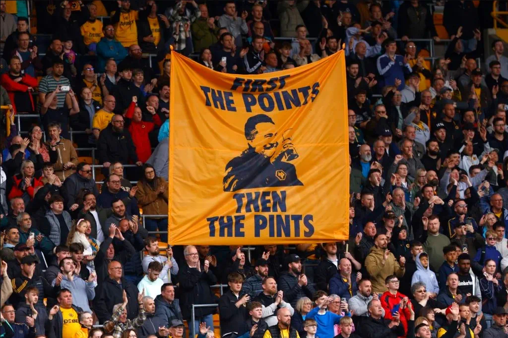 关于社区盾今晚再迎强敌，洛杉矶湖人战术微调，主帅态度：震撼外界，临场指挥获称赞的信息-贝博官方入口