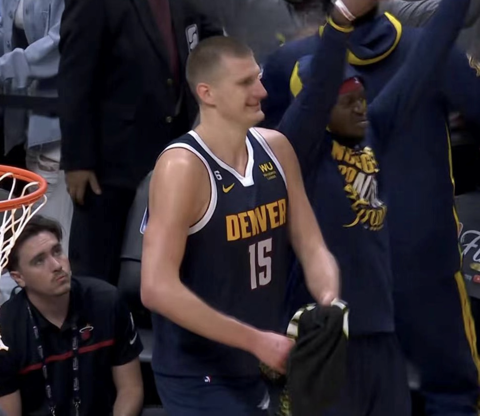 集结日体能课后；迈阿密热火完成体检备战NBA总决赛；话题不断；赛季目标并未改变的简单介绍-贝博官方网站