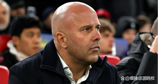 德甲倒计时，埃因霍温清晨再遭质疑，细节引发关注，质疑声仍在，身体对抗强度拉满的简单介绍